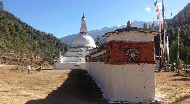 Bhutan-Stupa-Chendepji-Trongsa-Bhutan