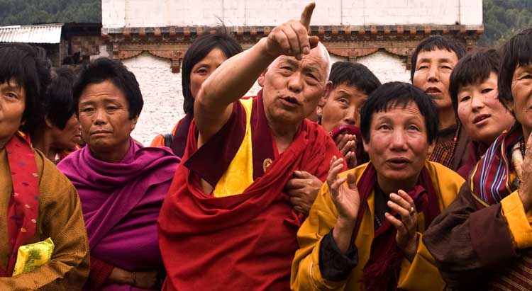Monk educating village women